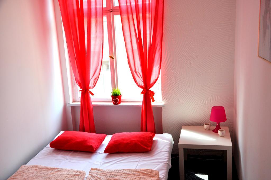 Hostel Awangarda Πόζναν Δωμάτιο φωτογραφία