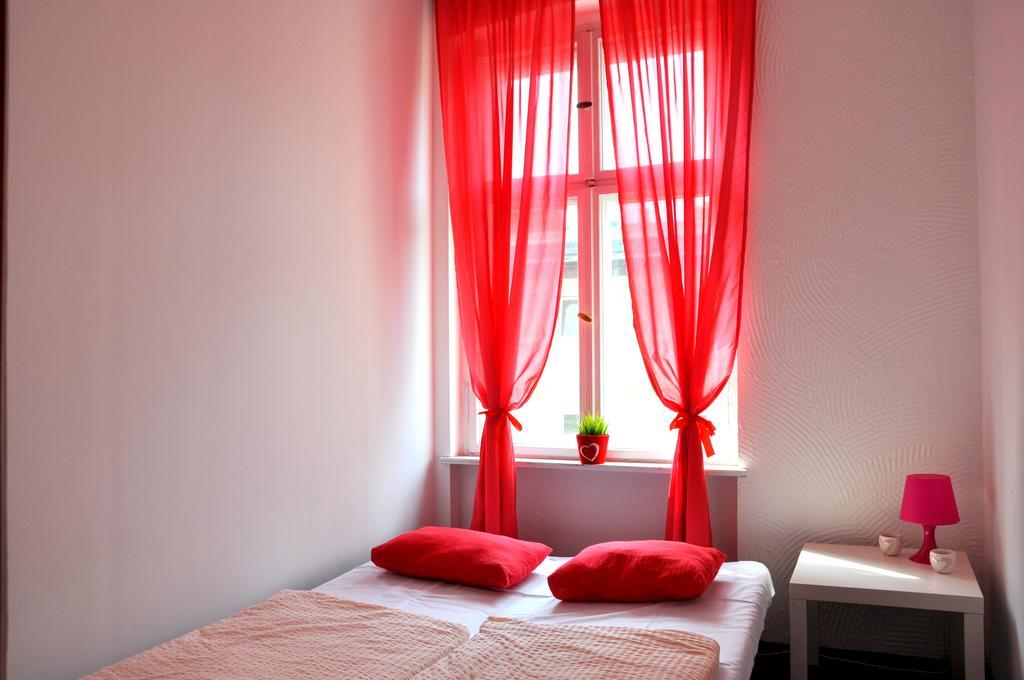 Hostel Awangarda Πόζναν Δωμάτιο φωτογραφία