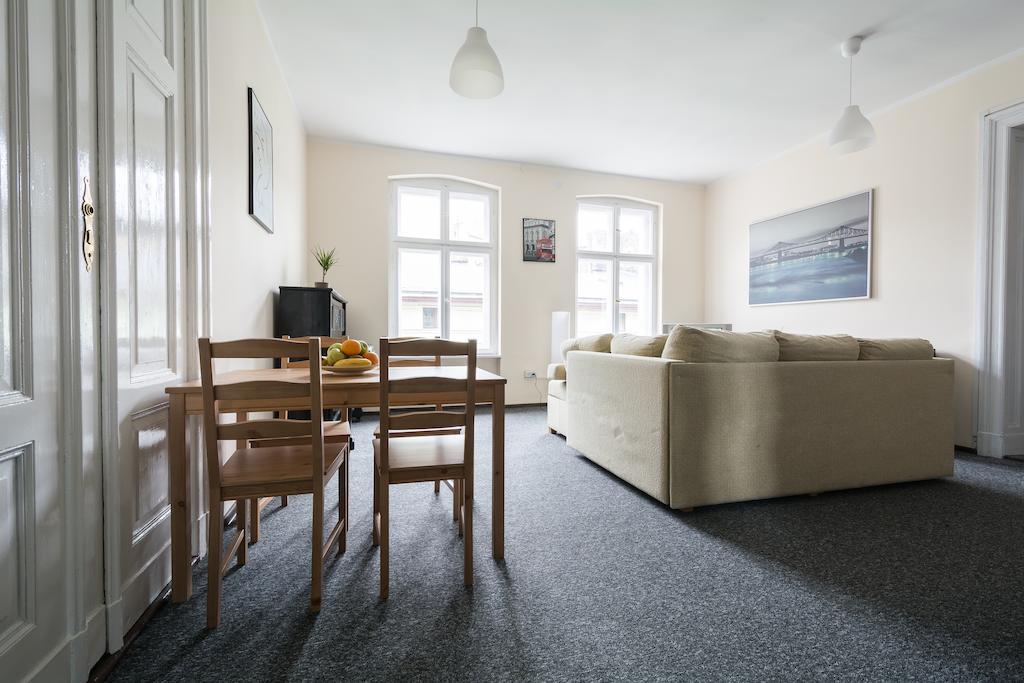 Hostel Awangarda Πόζναν Εξωτερικό φωτογραφία