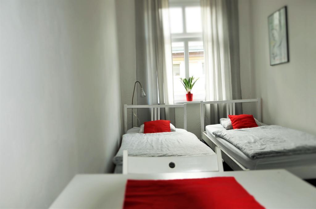 Hostel Awangarda Πόζναν Εξωτερικό φωτογραφία